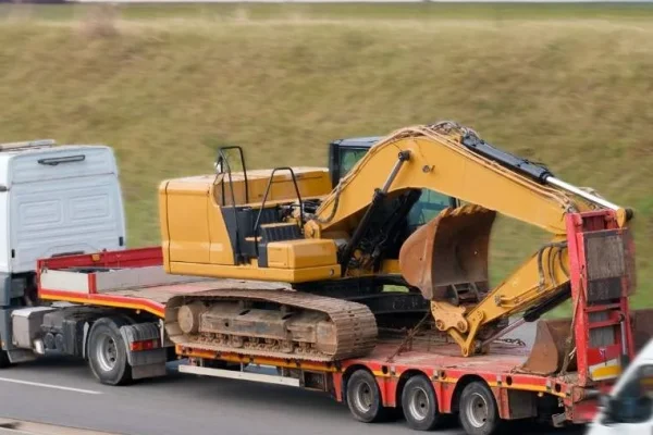 Transporte-maquinaria-pesada-762x762